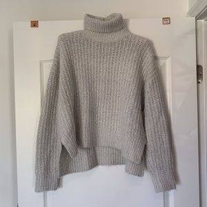 Brandy Melville Turtle Neck Sweater